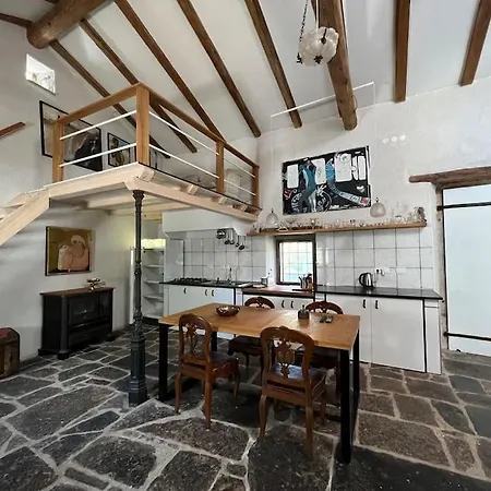 Adorable With A Pool Apartmán Dutovlje