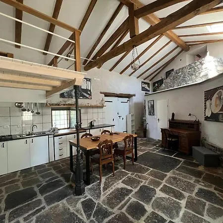 Apartmán Adorable With A Pool Dutovlje